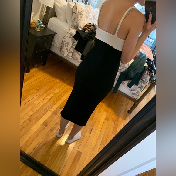 Jersey dress with slit - Picture 3 of 6